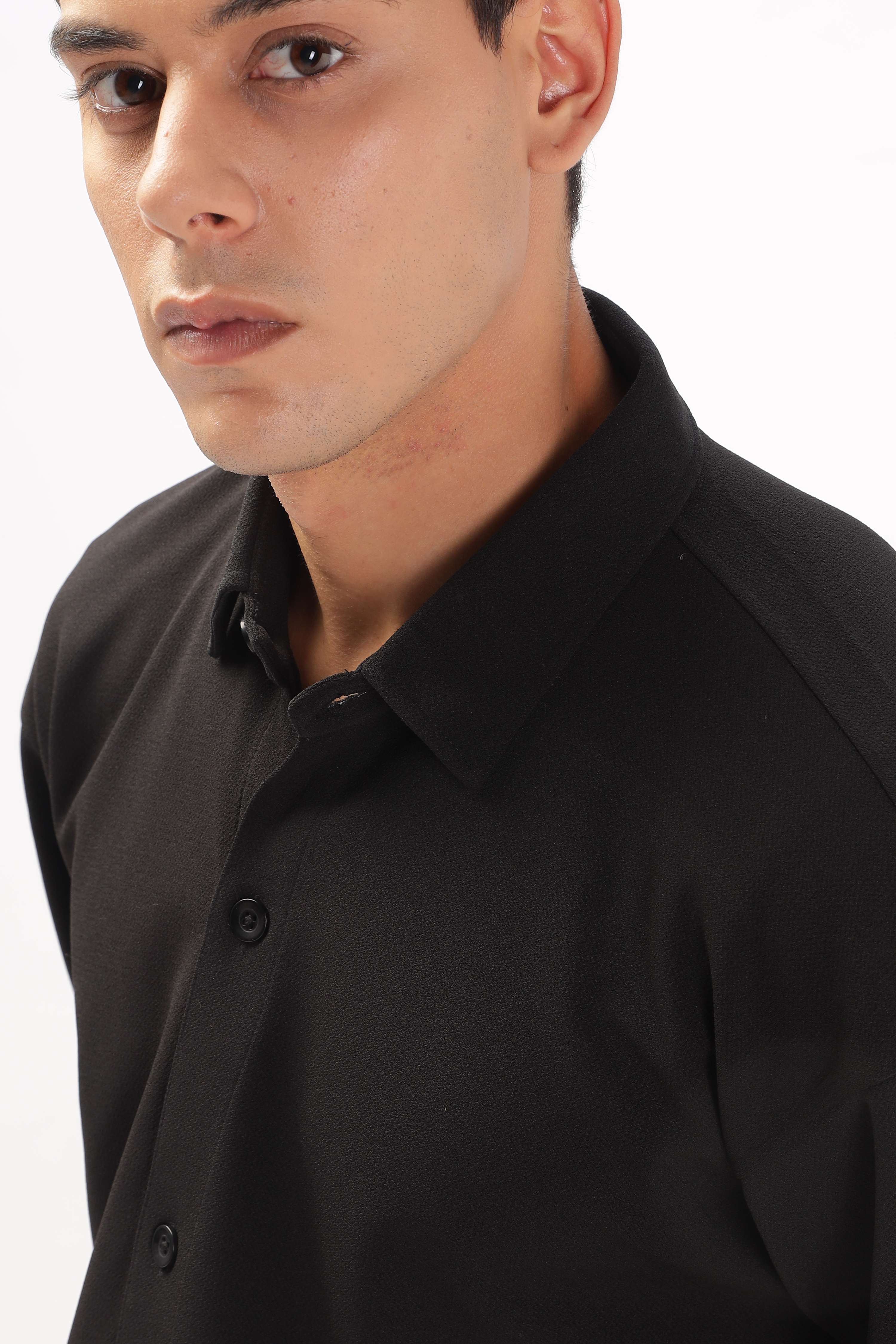 Solid Cotton Blend Oversized Shirt         ( Black )