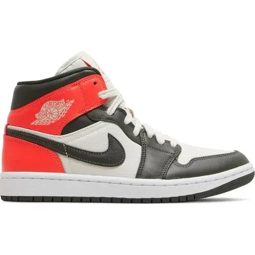 Air Jordan 1 'Light Orewood Brown' Mid